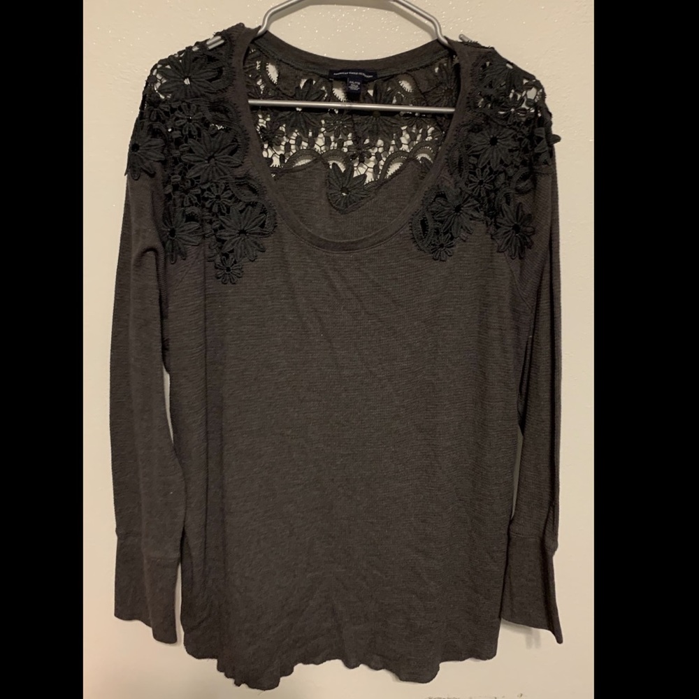 American Eagle long sleeve